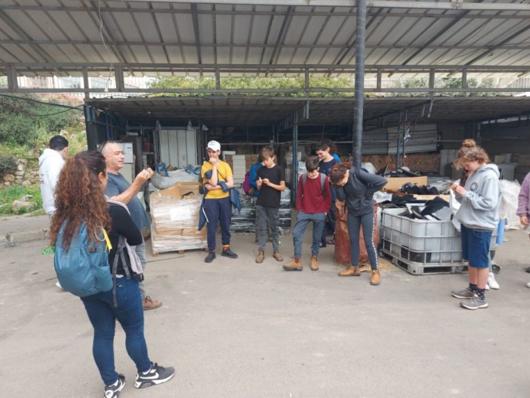 סיור במפעל אקולוגיה 2